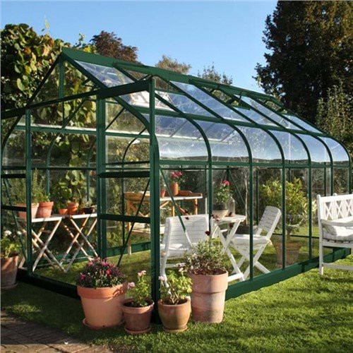 Me Greenhouses rau Kev Siv Hauv Tsev